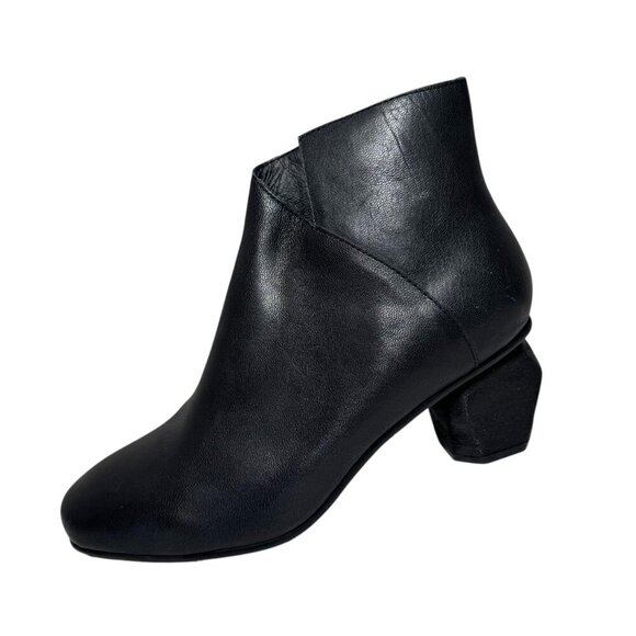 Antelope Ankle Boots Perrin Geometric Heel sz 37 6.5 US Black New Anthropologie - Picture 3 of 9